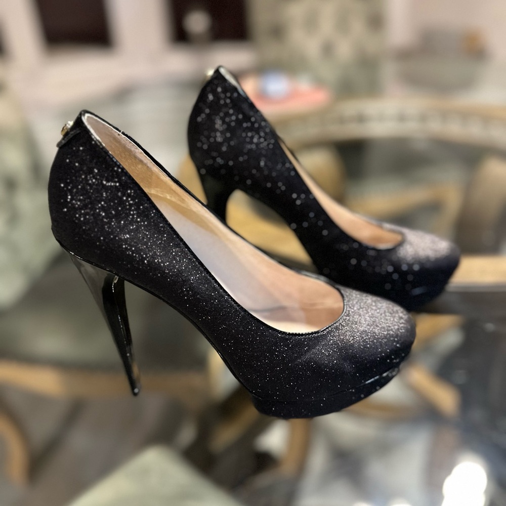 Michael Kors heels size 8 1/2